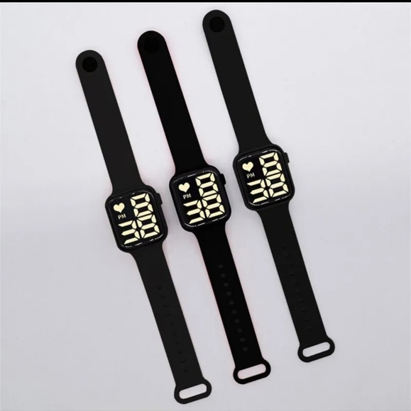 Black LED Digital Watch - Picture 4 of 12